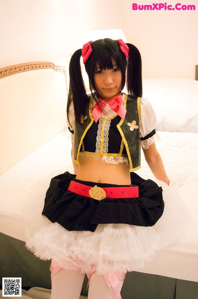 Runa Kobayashi - Beatiful Tiny Asses